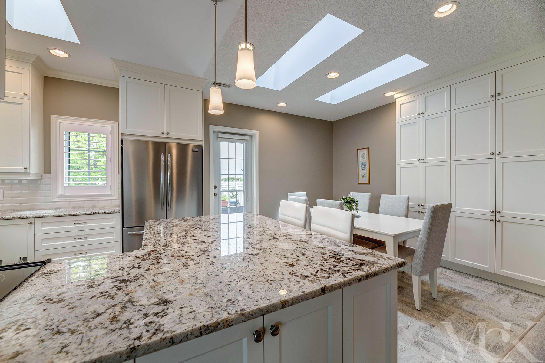 Venetian Boulevard dining area