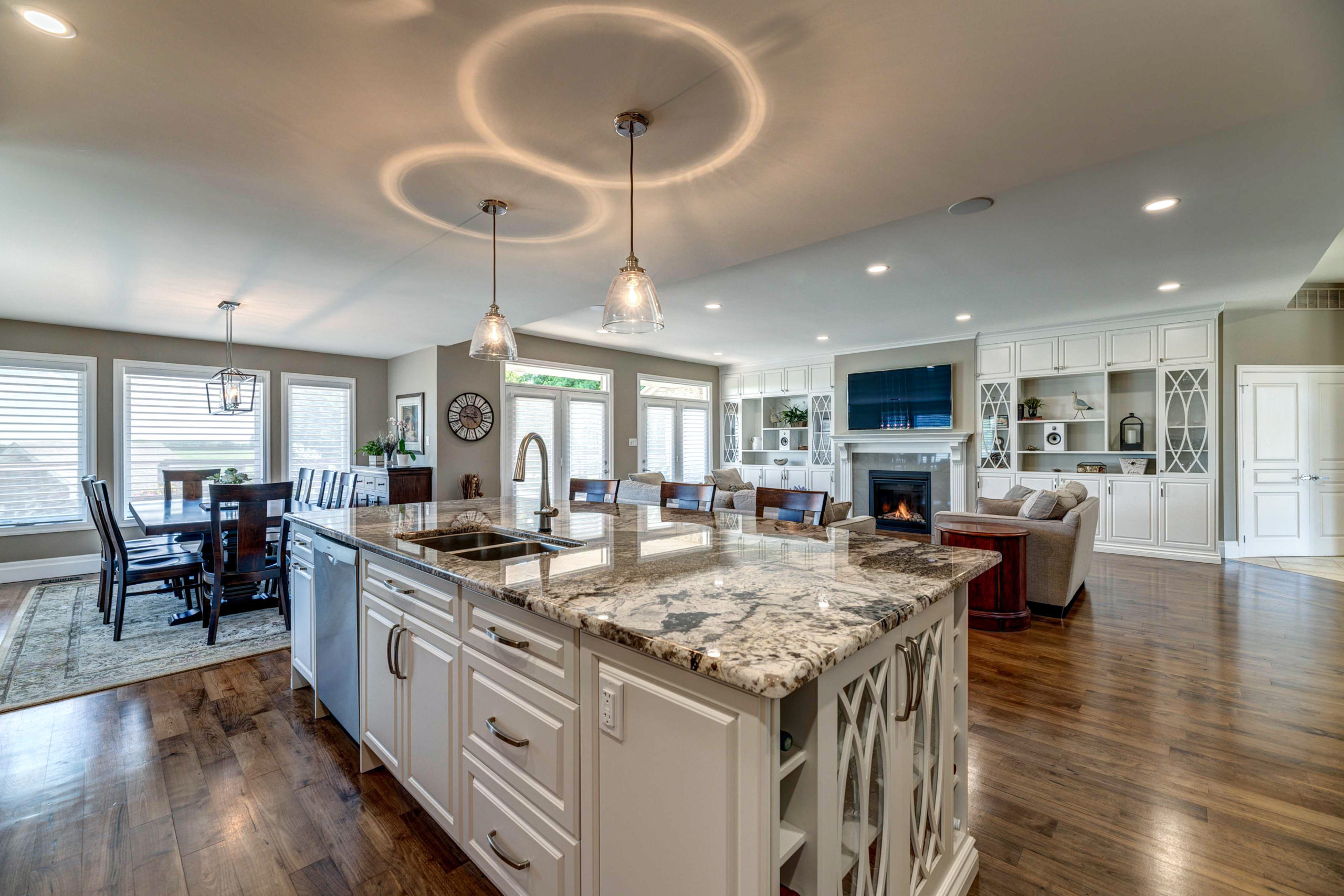 Custom Kitchen Islands that totally complete your home